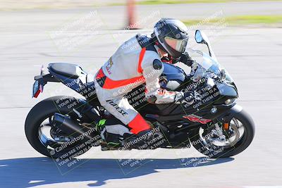 media/Jan-20-2023-Fastrack Riders (Fri) [[f2ad32aba3]]/Level 1/session 3 turn 9/